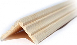 Угол 40*40 мм. фигурный  2,5 м. хвоя