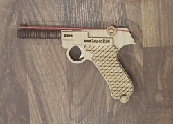 Игрушка пистолет Люгера резинкострел (фанера)