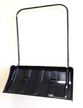 Скрепер на колесиках (черный) 790*450