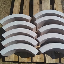 Бордюр полукруглый 210*70, серый