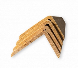 Угол 30*50мм. 2,5 м хвоя